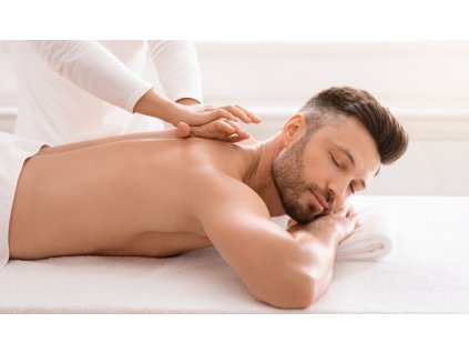 Getting a full body massage (ořez)