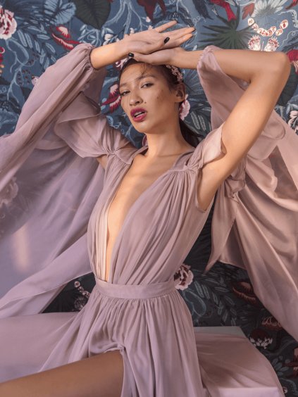 Róba hodvábny mušelín Antique pink