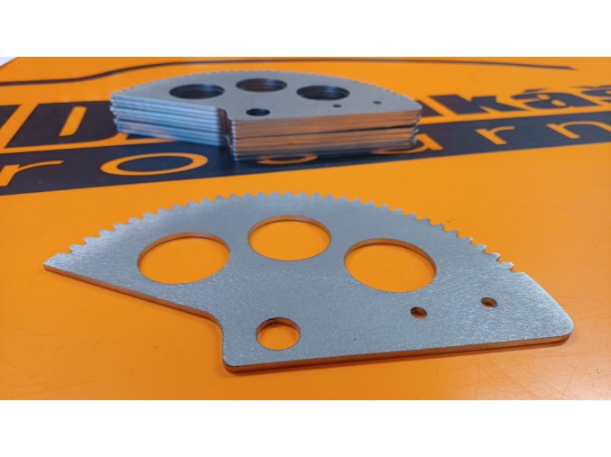 Ozubec stahování okna Felicia