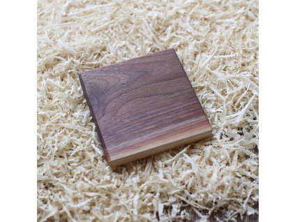 Dřevenný podtácek, prázdný, ořech