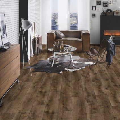 laminatova podlaha kronooriginal atlantic 8 dub antique volcano v interieri s gaucom 17638