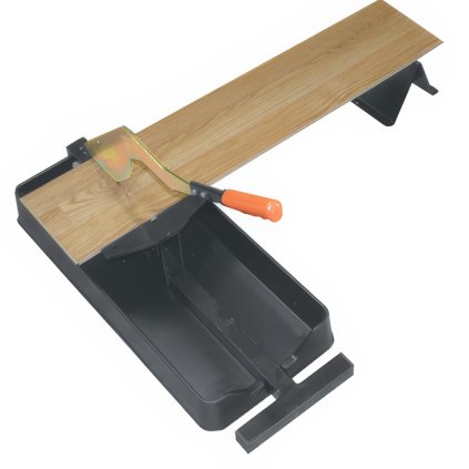 strihacka laminatovych parkiet romus straticut 93725 detail 21830