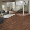 laminatova podlaha kronooriginal atlantic 10 hickory red river v obyvacke so schodiskom 17216