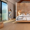 vinylova podlaha gerflor virtuo 30 blomma beige zena v spalni