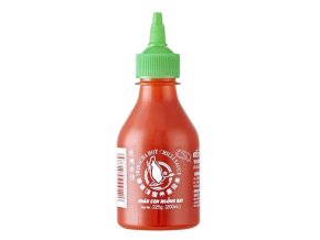2230 34907 8853662056005 sriracha chilli sauce 200ml jpg 1