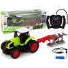 Dálkově ovládaný traktor 1:16, pilot, gumová kola