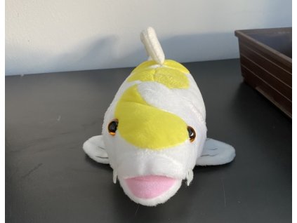 5158 8790 kohaku plysovy koi zluty