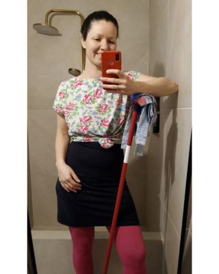 Jak si zpříjemnit úklid? Vesele se na něj obléknout. 😊 Vše moje výroba. A ještě samozřejmě oblíbená hudba na plné pecky...