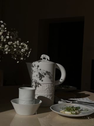 Užitý design od PIRŠČ PORCELÁN je k vidění v @jarrygstore