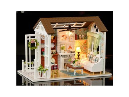 diy model maly domcek pre babiky[1]