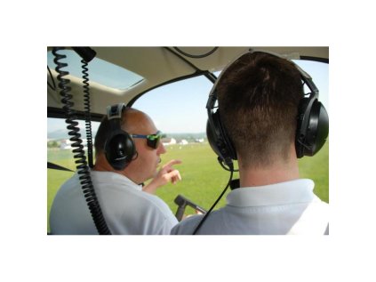 pilotom lietadla na skusku[1]