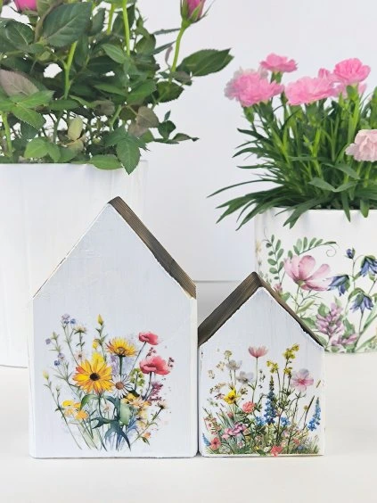 Sada dřevěných domečků LOUKA