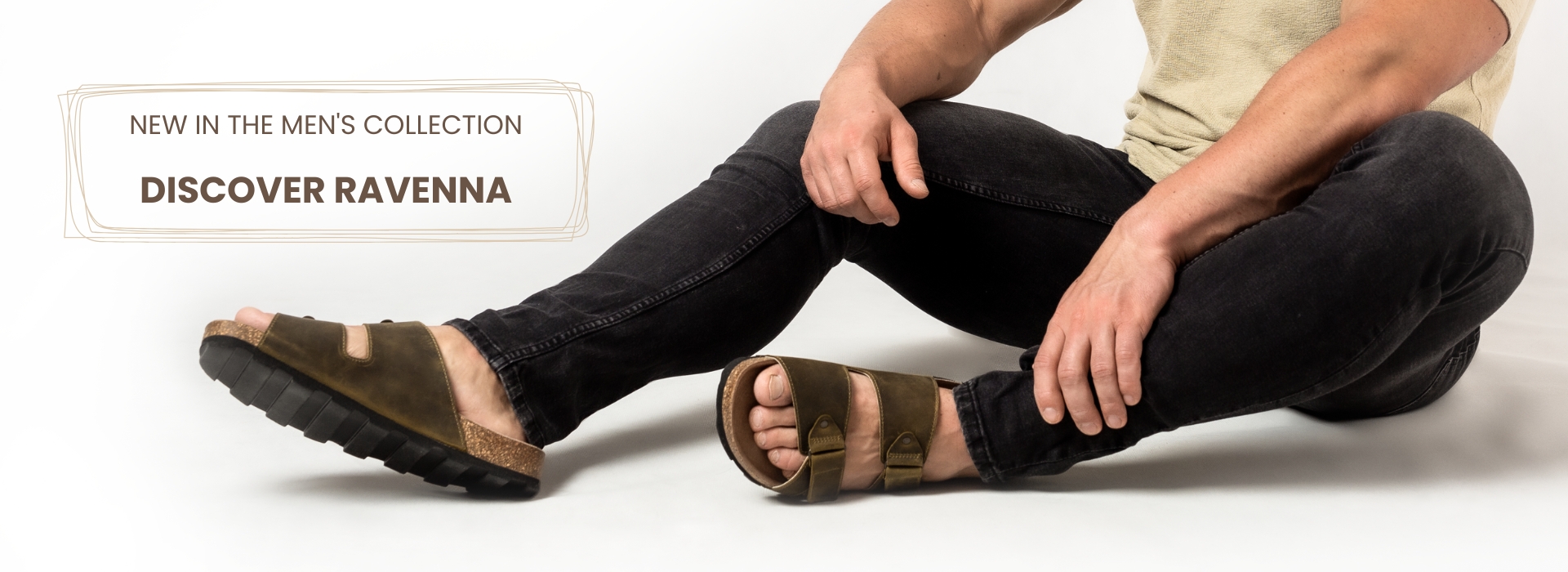 Discover new colors in our collection of men's slippers