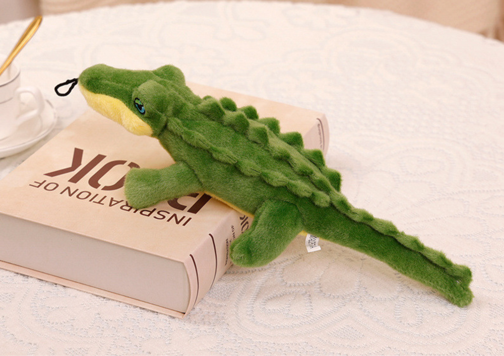 Fütyülő plüss krokodil 30 cm