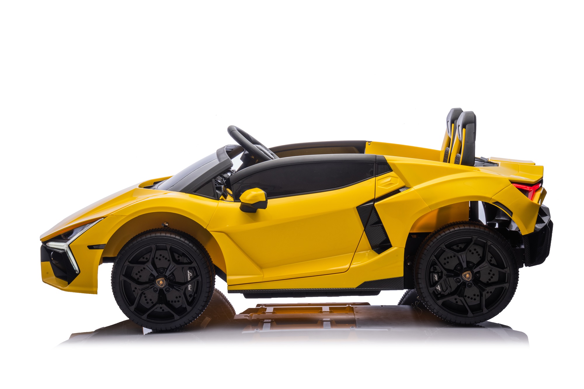 Mamido Lamborghini Revuelto XL STRONG elektromos gyermekautó | 14 km/h | 24V 14Ah | 60 kg | sárga