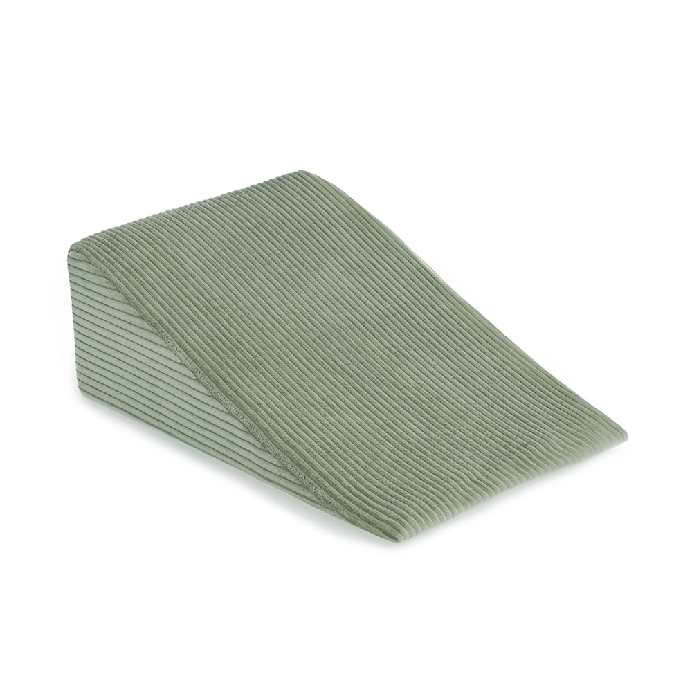 PLUSH NEST Mini játszótér medencével Ø 90 × 30 cm játékelemmel (háromszög) és 200 zöld labdával