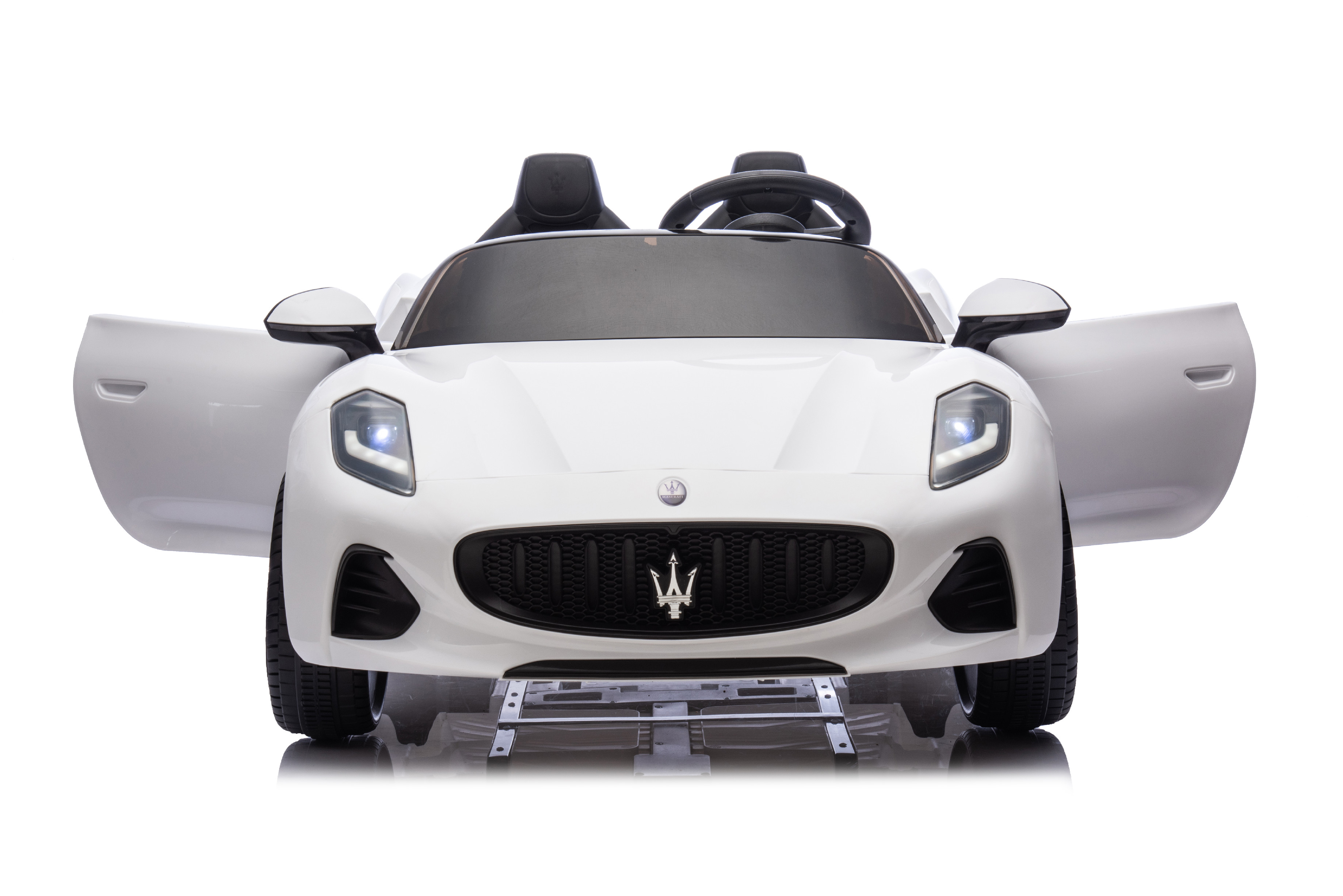 Mamido Elektromos kisautó Maserati GranTurismo Folgore 24V | 480W | 60 kg fehér