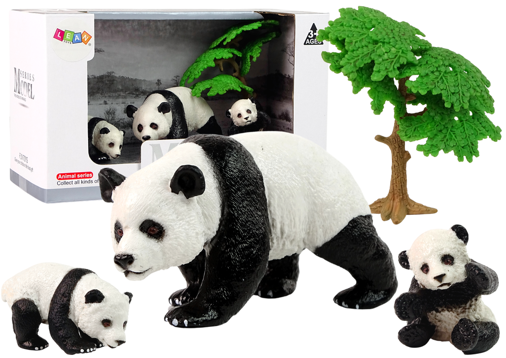 Panda kölykökkel