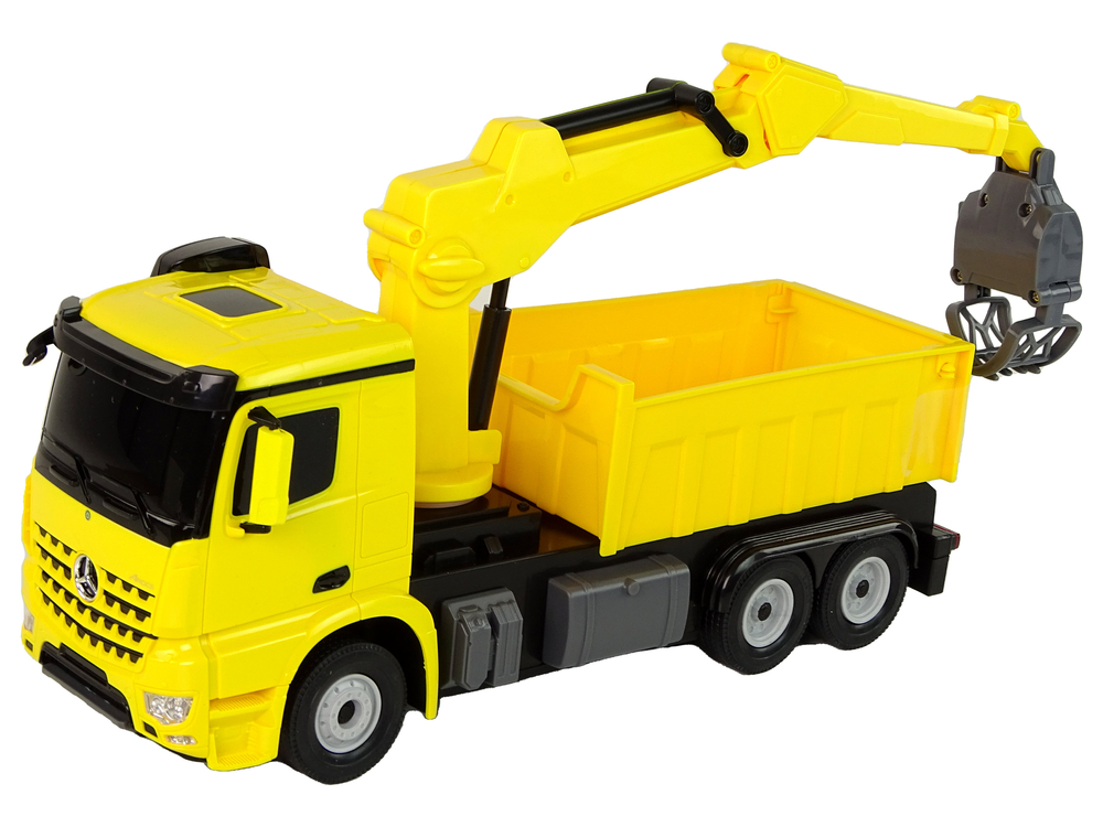 Sárga távirányítós Mercedes Rastar R/C Grab Truck