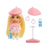 Stílusos divatbaba Barbie Extra Mini Minis barettben