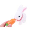 Interaktivní králík v košíku s příslušenstvím bílý4