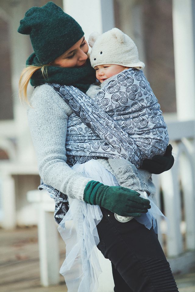 Jak oblékat dítě do nosítka?