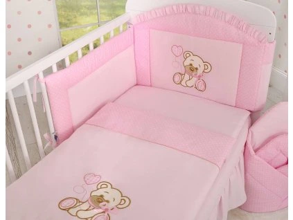 růžová s tečkami 3d 4