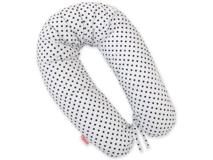 černé puntíčky na bílé