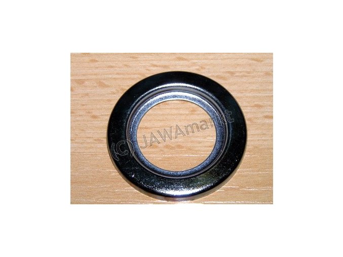 Cover ring for bearing of wheel