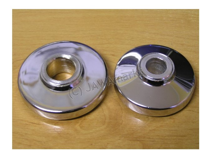 Chromed cover for wheel bearing - Perak