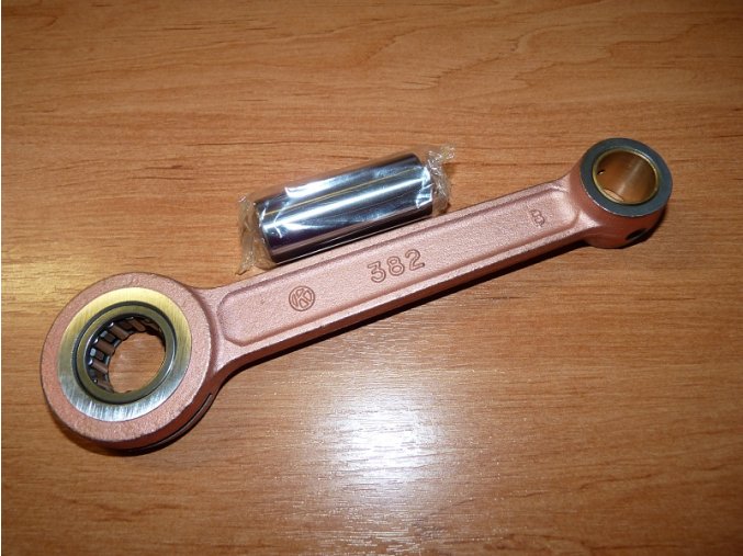 Connecting rod 250/559,590 - 18" - brass bushing