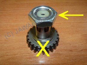 Nut for front chainwheel  175/125