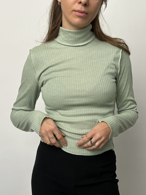 F4F0E2DD CBD4 4E65 A205 59D785B256DC