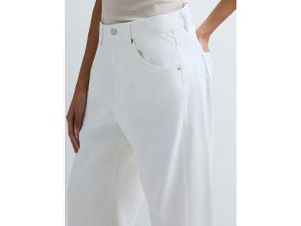 WhatsApp Image 2026 01 27 at 13.09.02 (18)