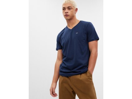 43948 gap panske tricko s vystrihem do v 753771 03 velikost s