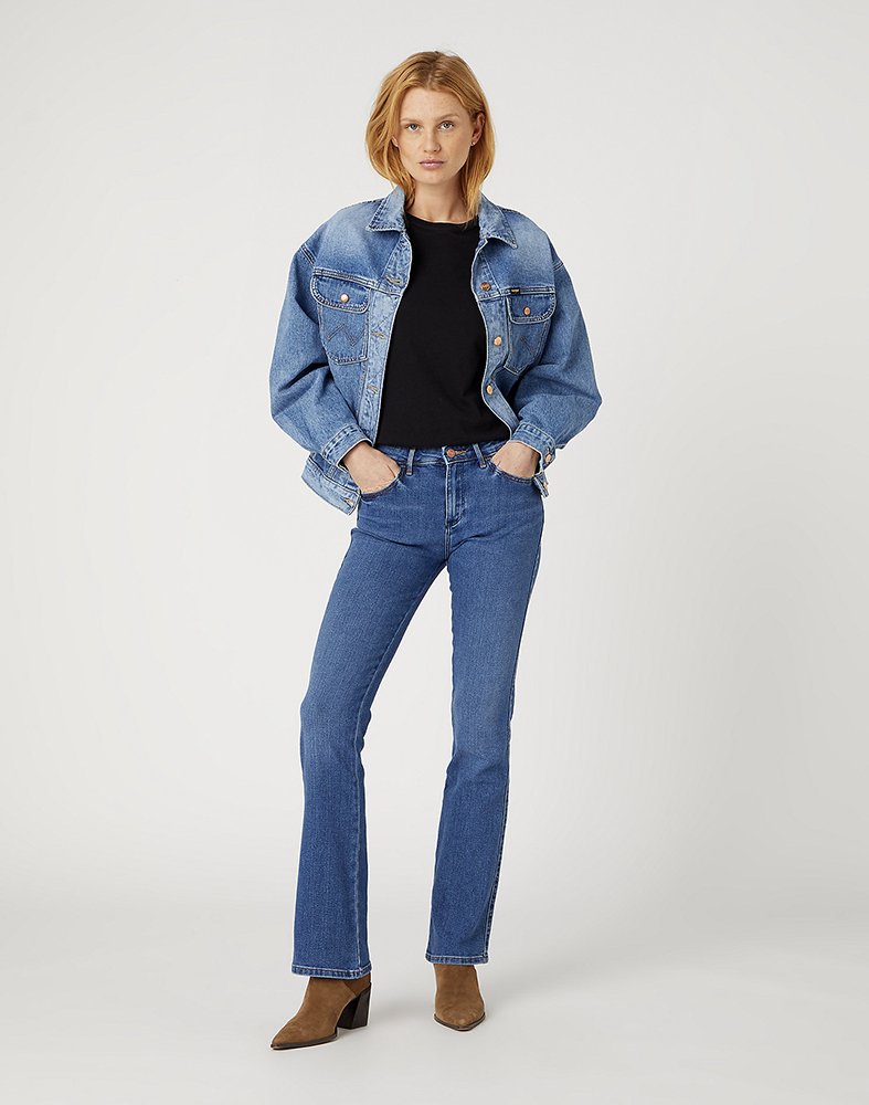 Dámské džíny WRANGLER W28B4734R BOOTCUT CAMELLIA Velikost: 27/32