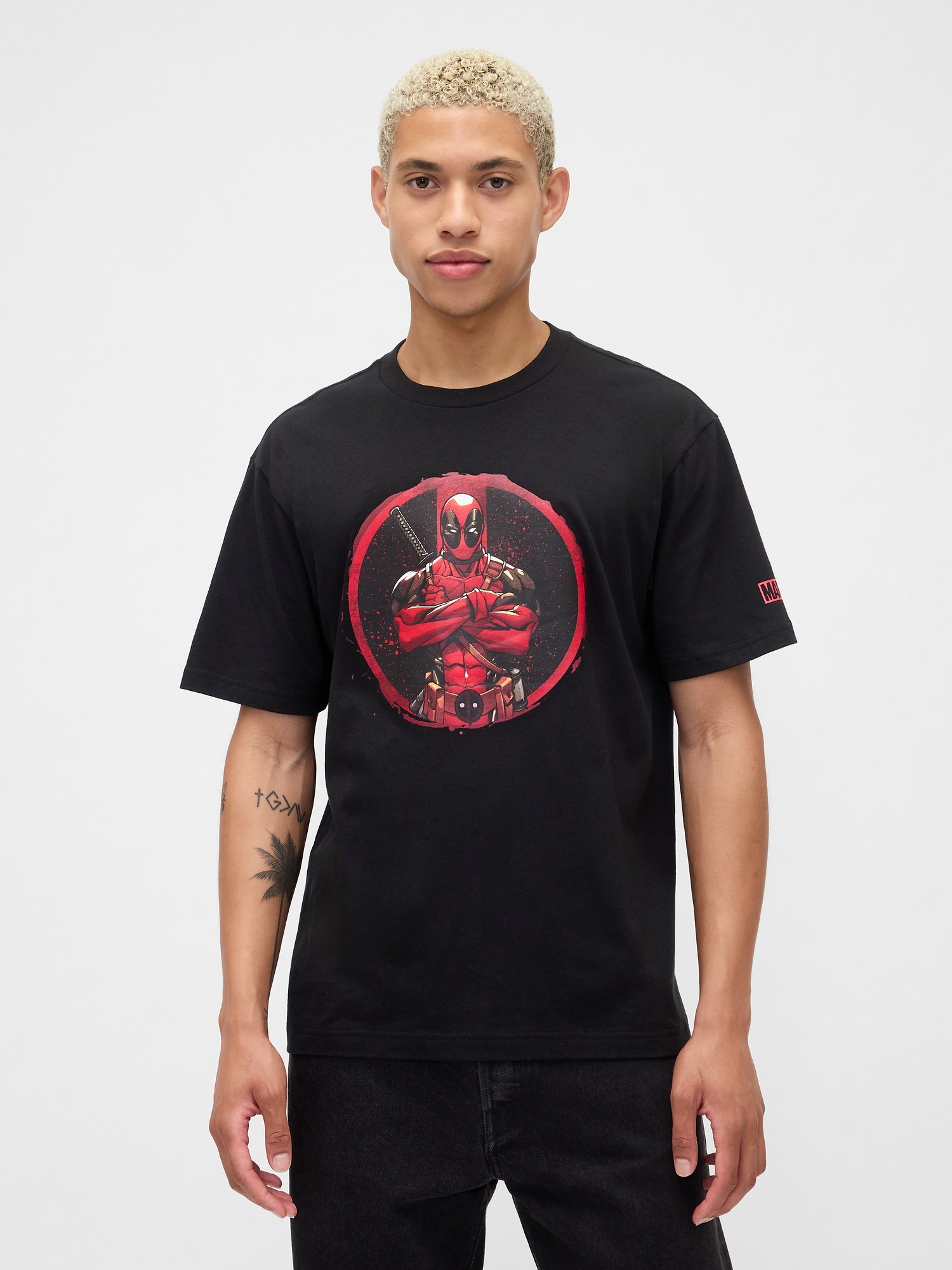 GAP Pánské Tričko Gap & Marvel Deadpool 799265-00 Velikost: L