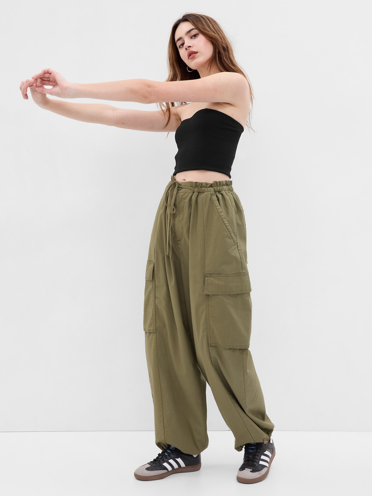 GAP  Dámské Top bez ramínek crop 667192-01 Veľkosť: L