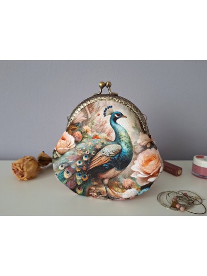 pávarůžepeněženka