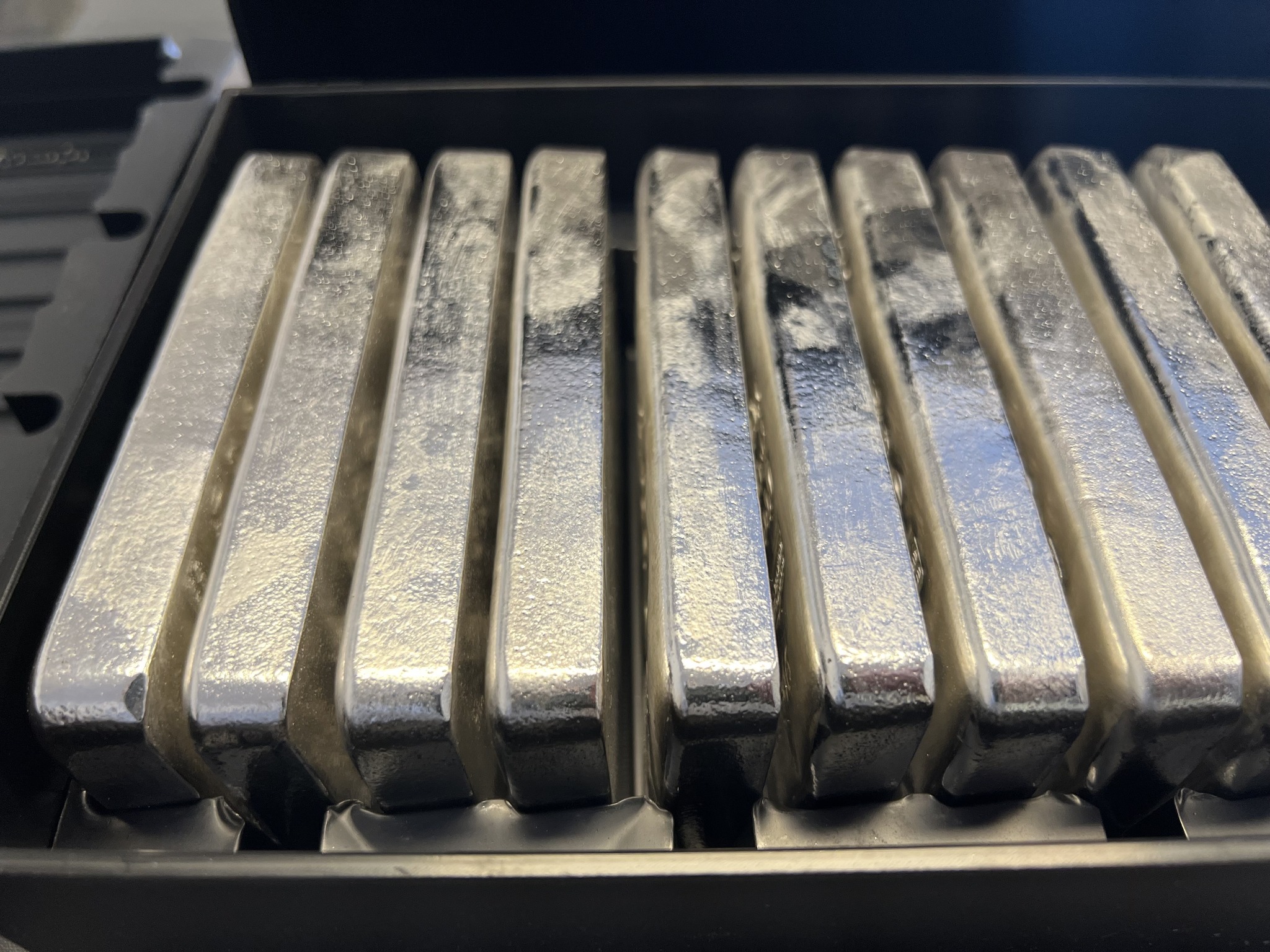 stribrne-slitky-valcambi-1kg
