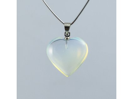 Opalit  prívesok srdiečko 20 mm