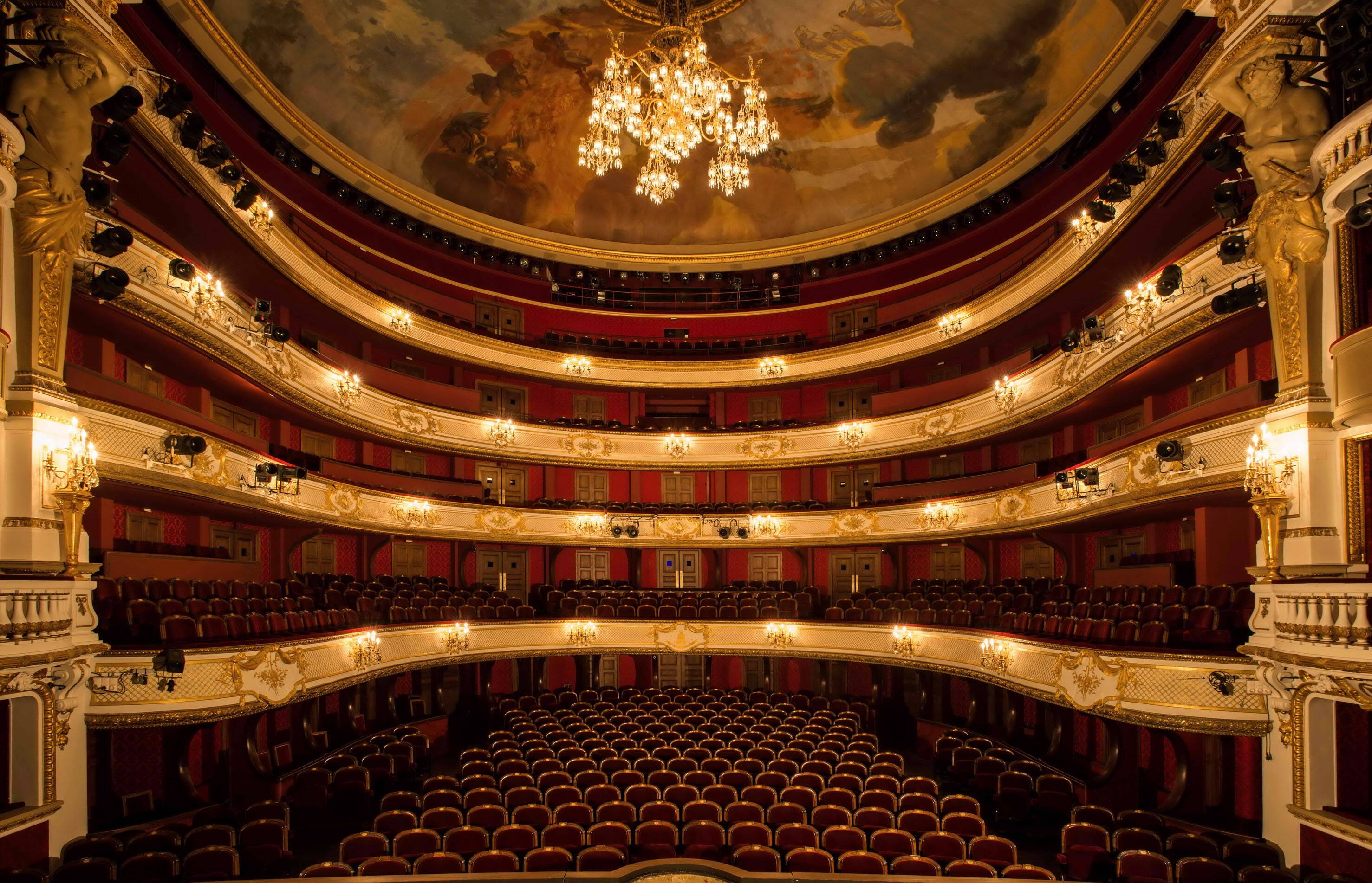 Renovation-de-la-salle-Richelieu-de-la-Comedie-Francaise