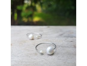 Perlení 3 Prstýnek (perly, ocel)1