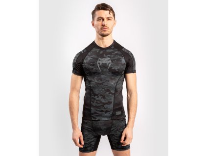Rashguard Venum Defender krátký rukáv tmavý maskáč (Velikost L)