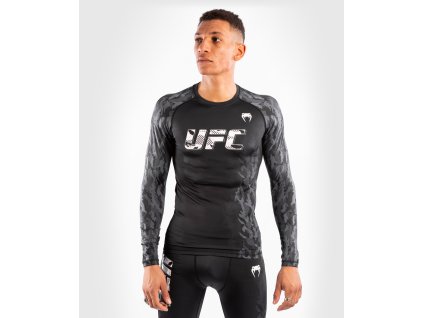 Rashguard UFC Venum Authentic Fight Week dlouhý černá (Velikost L)