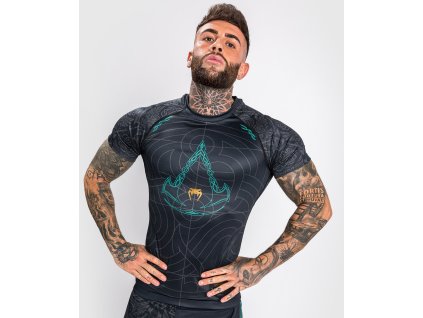 Rashguard Venum Assassin's Creed Reloaded krátký rukáv (Barva černá, Velikost L)