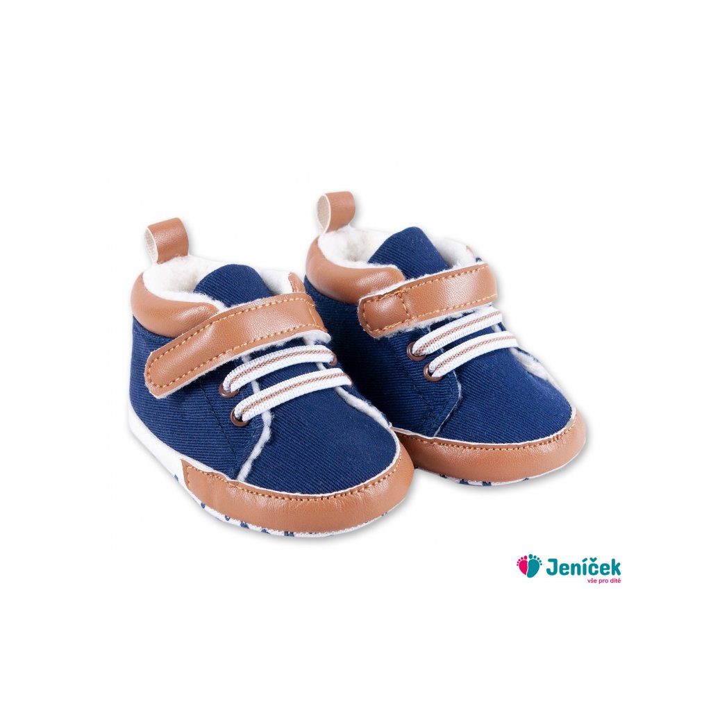 Dětské boty (i botičky pro miminka), capáčky, ponožky a další