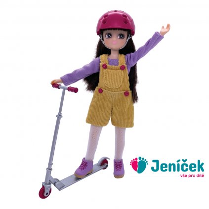 Lottie Panenka na koloběžce