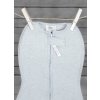Zavinovačka Sleepee First Step Swaddle s čepičkou zdarma světle šedá