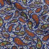 002683 plátno tisk paisly modrooranžové řasení detail